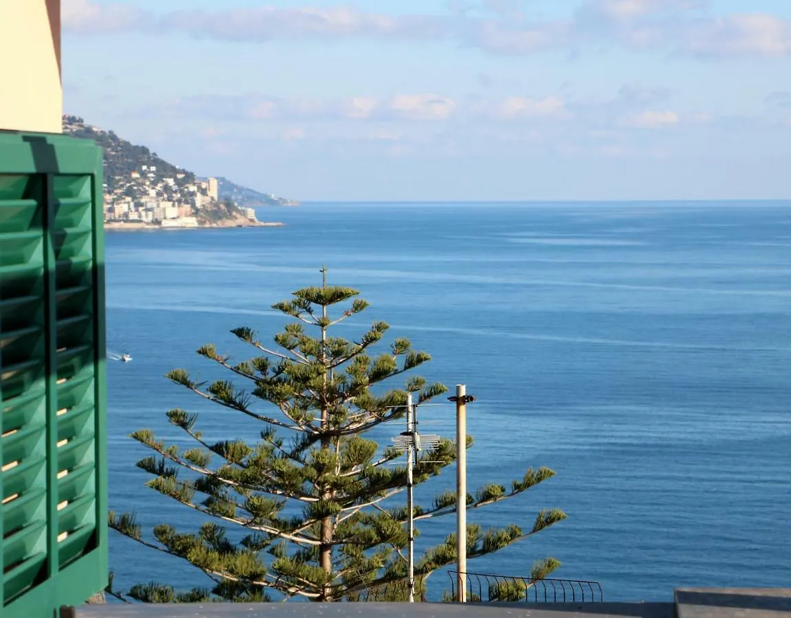 Bed and Breakfast La terrazza Bordighera 0*,  Italia
